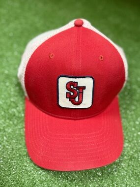 Nike St John’s mesh trucker cap